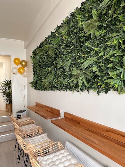 Café interior snapshot